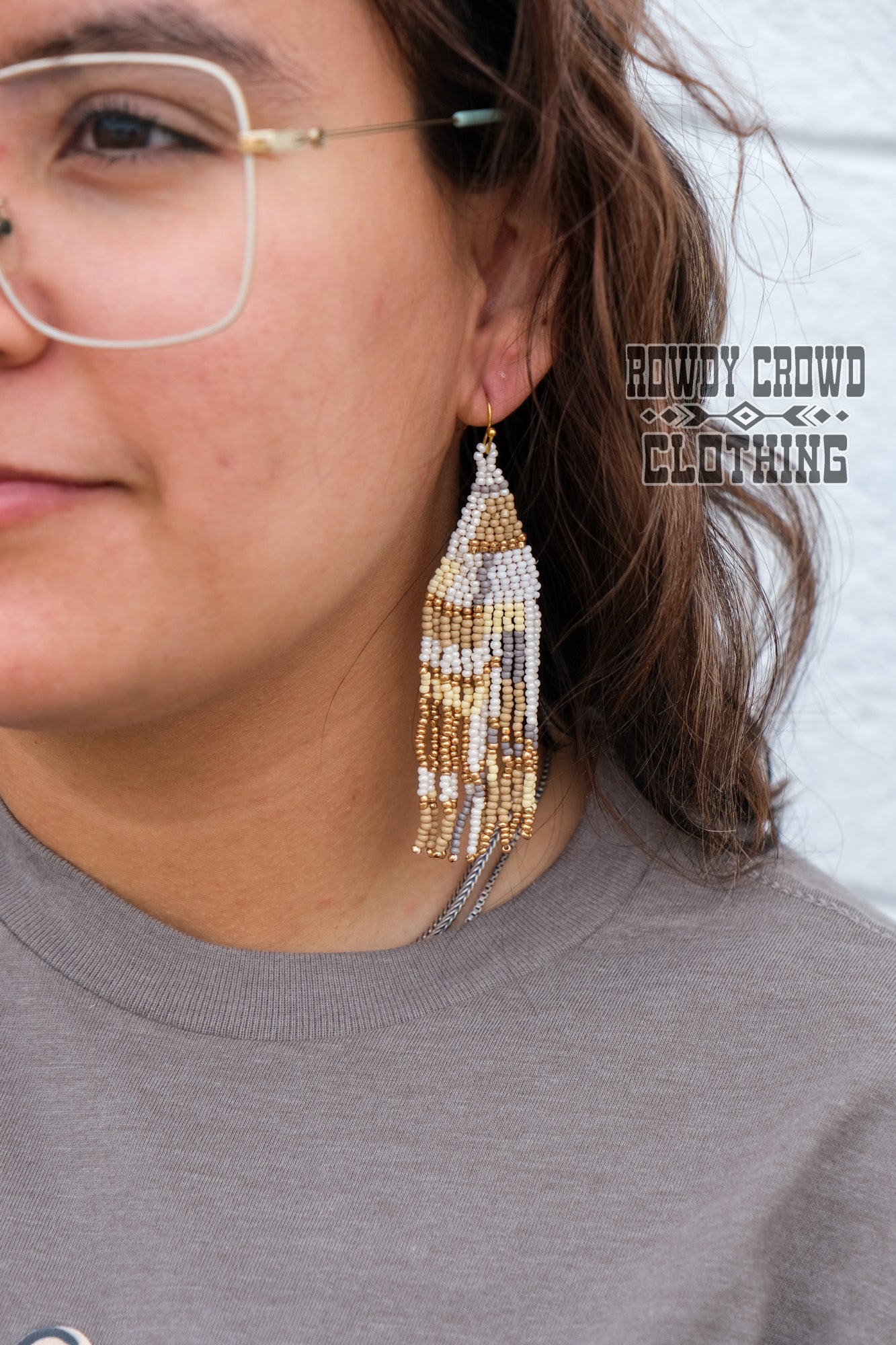 Western Accessories, Western Jewelry, Earrings for Women, Southwestern Jewelry, Western Jewelry Wholesale, Cowgirl Jewelry, Western Wholesale, Wholesale Accessories, Wholesale Jewelry, beaded earrings, beaded dangle earrings, western boho earrings, 